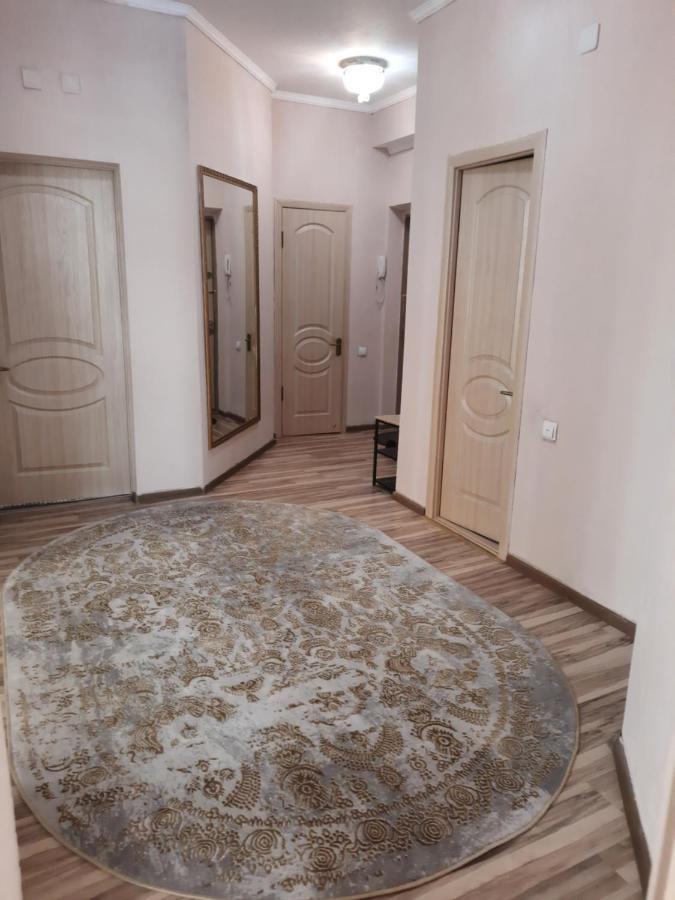 Diplomat Apartments ビシュケク エクステリア 写真