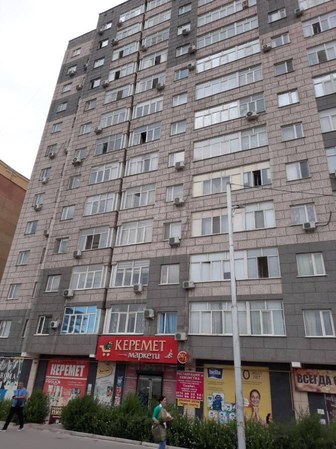 Diplomat Apartments ビシュケク エクステリア 写真